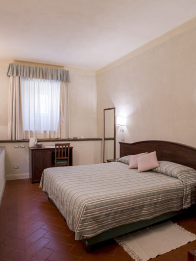 Camere 8 camera2- 4