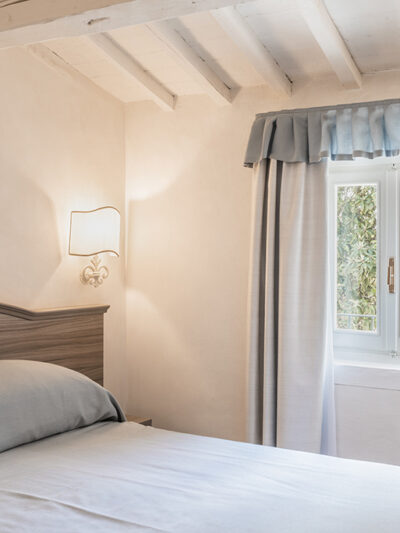 Fattoria-di-Maiano_camera-1_Basic (4)